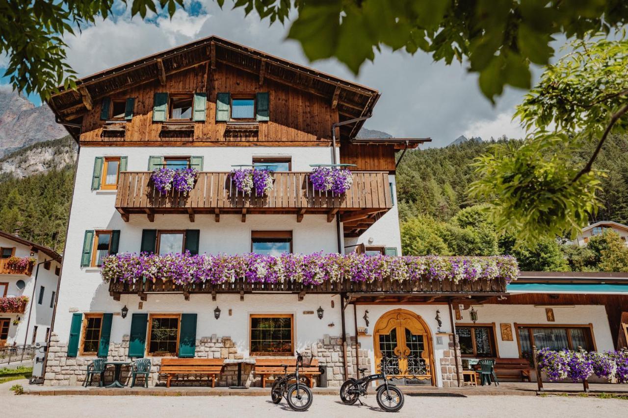 Locanda Montana San Vito di Cadore Exterior foto